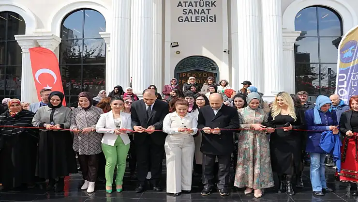 Van'da Epoksi Sanatı Sergisi Kadınlar Tarafından Yoğun İlgi Gördü