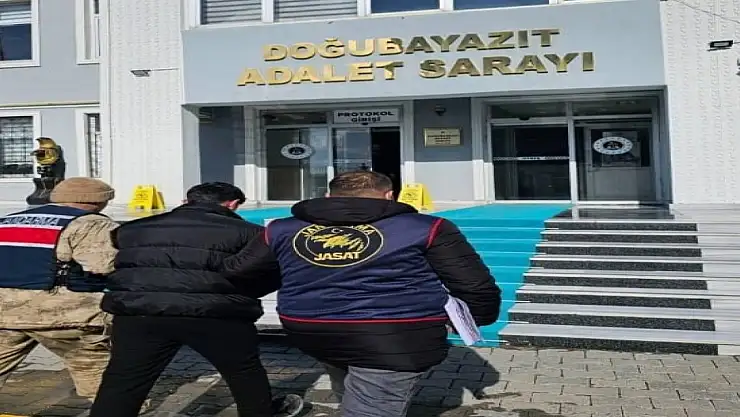 Ağrı'da Jandarmadan Firari Avı: 3 Kişi Yakalandı