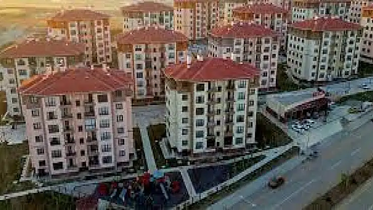 Daireler elde kalınca 'kredisiz, kefilsiz' konut kampanyası başlattılar