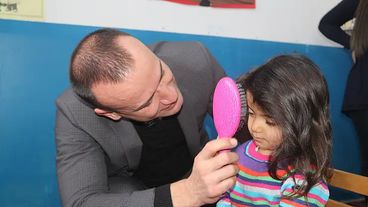 Kendini Eğitime Adayan Müdür