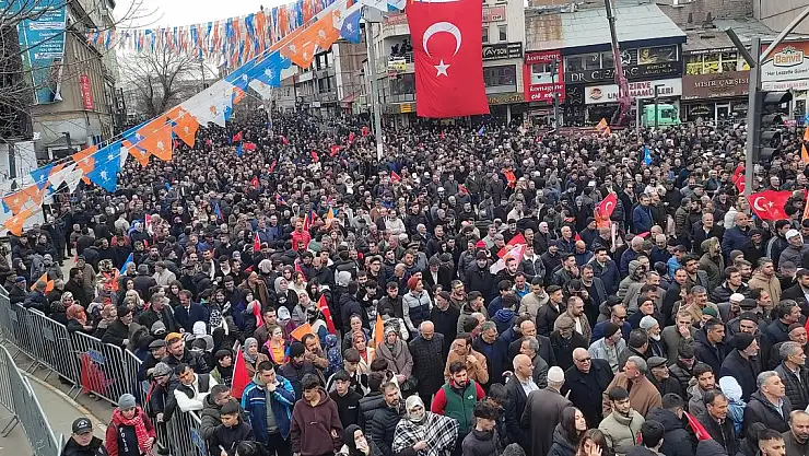 Vatandaşlar miting alanını doldurdular