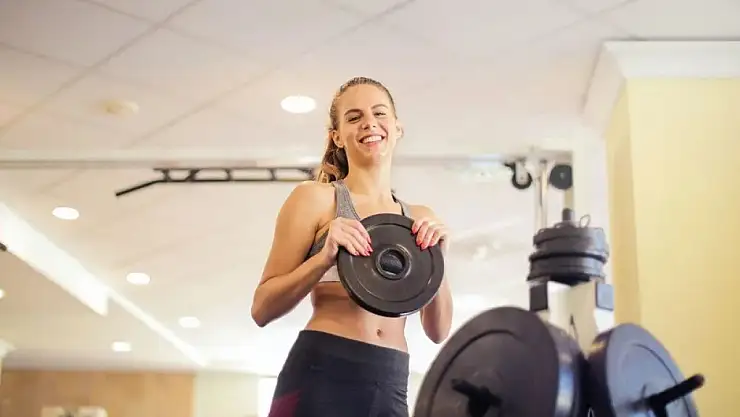 Ramazanda Spor Yapmanın İnanılmaz Zararları ve Şaşırtıcı Yararları: Rehberimize Göz Atmadan Geçmeyin!