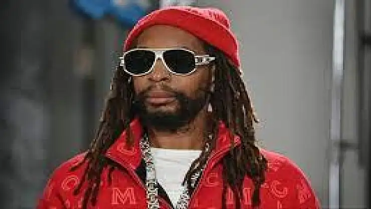 Ünlü repçi Müslüman oldu