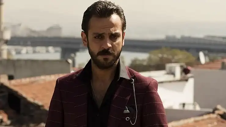 Erkan Kolçak Köstendil Neden 2 Soyadı Var?