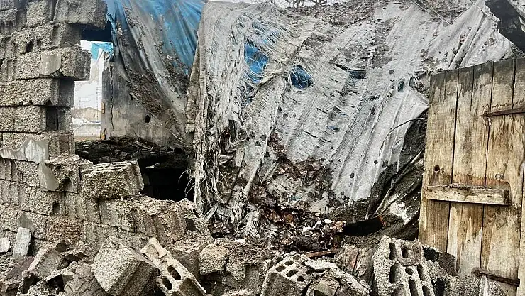 Ağrı'da rüzgar ve yağış etkili