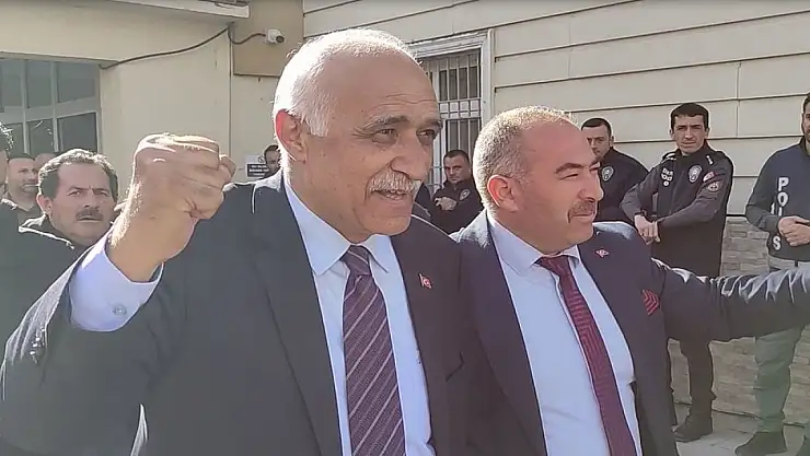 Oyları eşit çıktı, kazananı kura belirledi