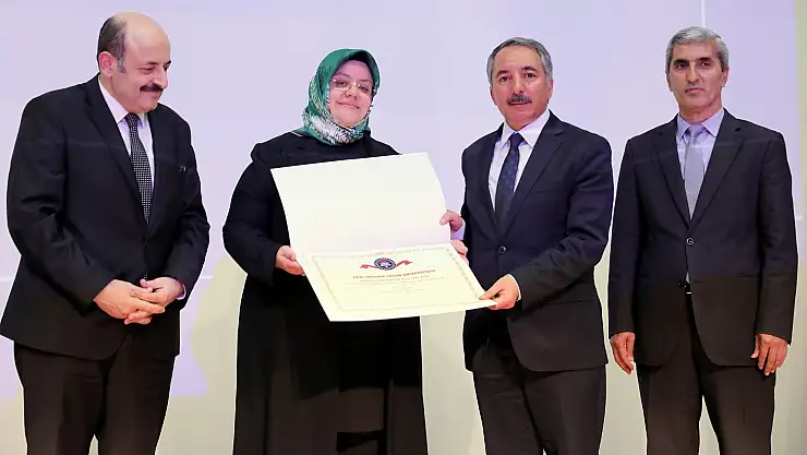 AİÇÜ 'Engelsiz Üniversite Ödüllerinde' En Çok ödül Alan Üçüncü Üniversite Oldu