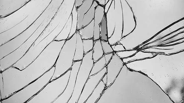 Rüyada ayna kırılması, rüyada ayna kırıldığını görmek ne anlama gelir?