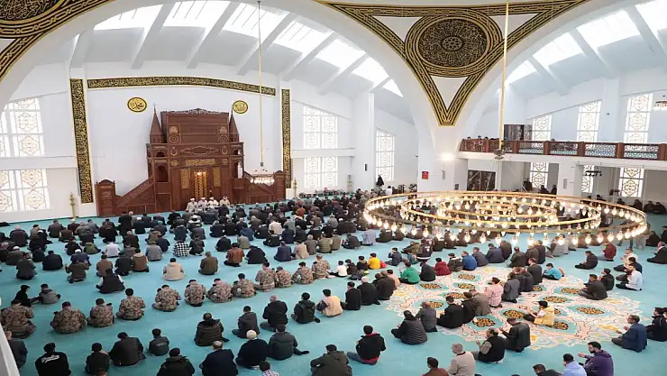 Ağrı'da Şehitler için Mevlid-i Şerif programı düzenlendi