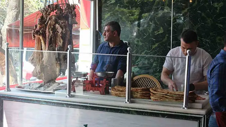 Bayramda Büryan yenir