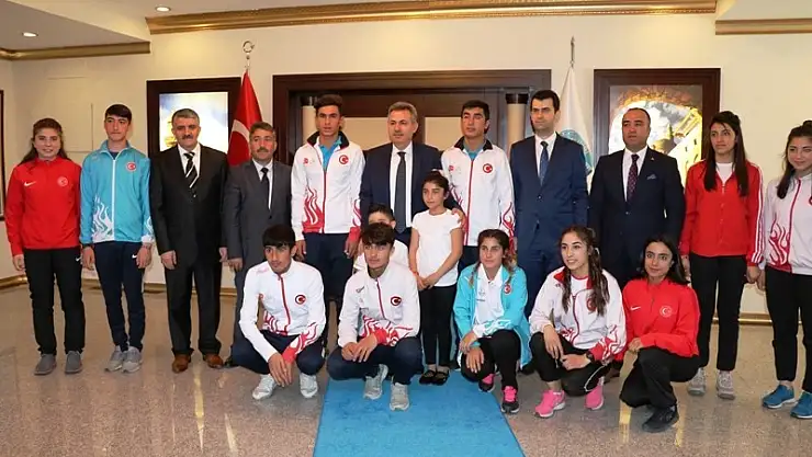 Ağrı'da 19 Mayıs coşkusu