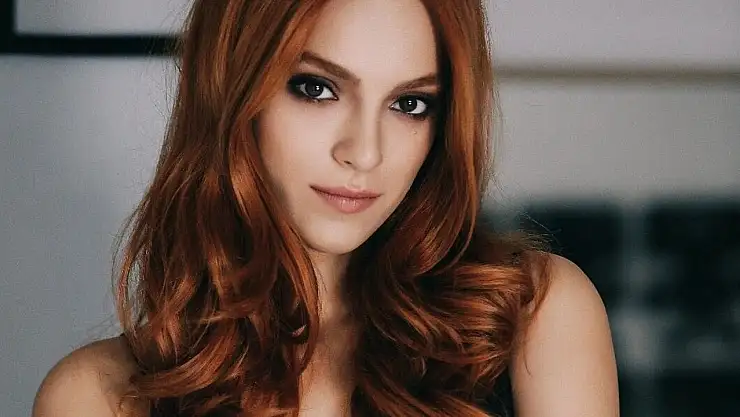 Sera Kutlubey (İnci Taneleri Nehir) Kimdir?