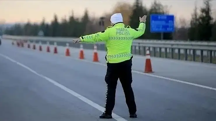 Yollar Neden Kapalı Son Dakika 28 Nisan?