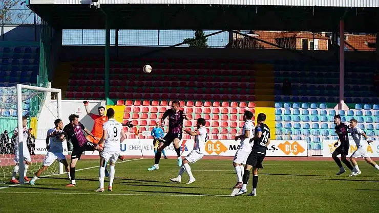 Kastamonuspor - Isparta 32 Spor maçı hangi kanalda, saat kaçta? Canlı İzle