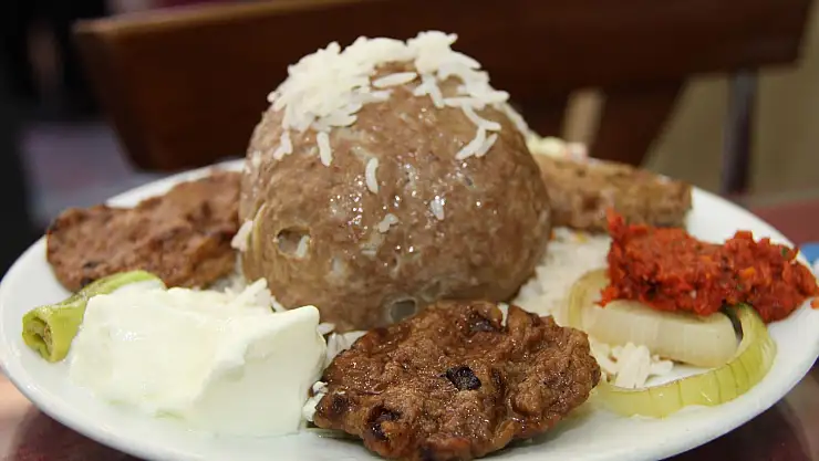 Ağrı'nın tarihi lezzeti: Abdigör Köftesi hikayesi ve tarifi