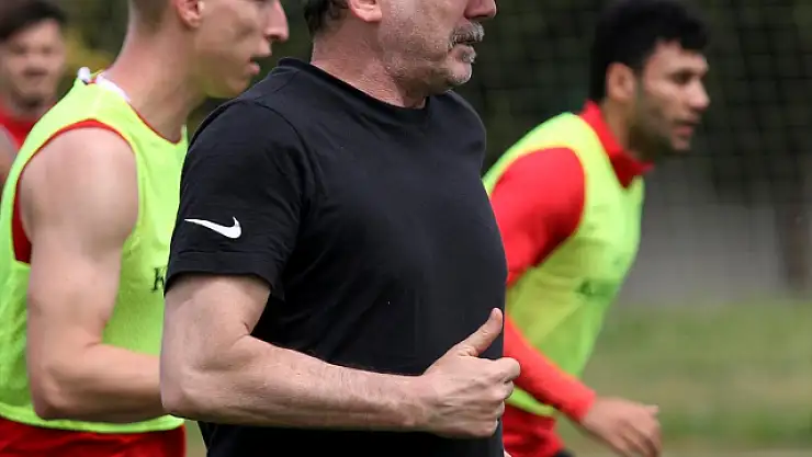 Sergen Yalçın Beşiktaş ile anlaştı mı? Sergen Yalçın Beşiktaş'a mı geliyor?