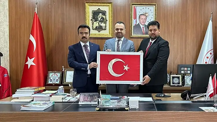 Ahlat Kaymakamı ve Belediye Başkanı DAKA Genel Sekreteri'ni Ziyaret Etti!