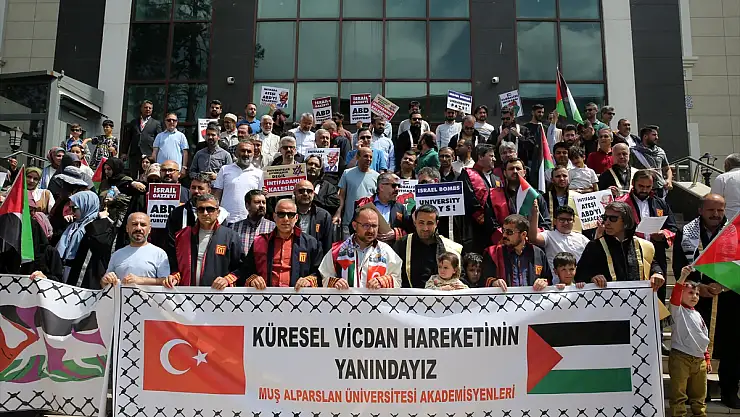 Muş'taki akademisyenlerden Filistin için eylem yapan öğrencilere destek