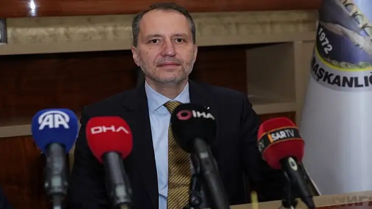 Erbakan doğu gezisini sürdürüyor