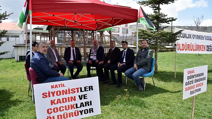 Bitlis Eren Üniversitesi de ABD'deki Filistin eylemlerine destek verdi