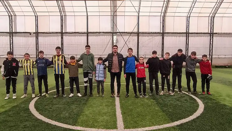 Kur'an kursu öğrencileri için futbol müsabakası