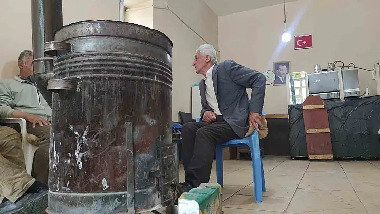 Bahar gelmesine rağmen Van'da sobalar yanmaya devam ediyor