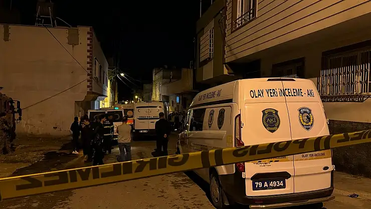 Bir evde 5 ceset bulundu