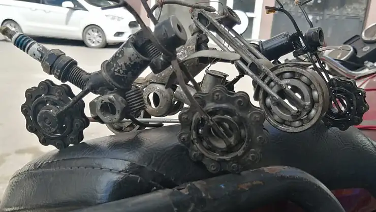 Ağrılı tamircinin motosiklet tutkusu