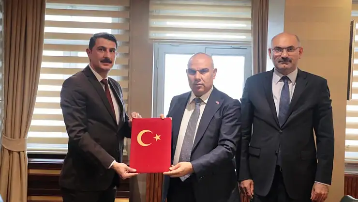 Vali Koç SDS'yi İmzaladı