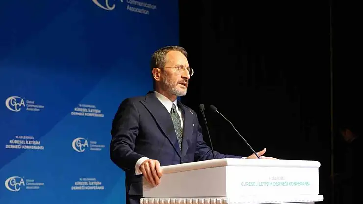 İletişim Başkanı Fahrettin Altun: Hakikat krizi derinleşiyor