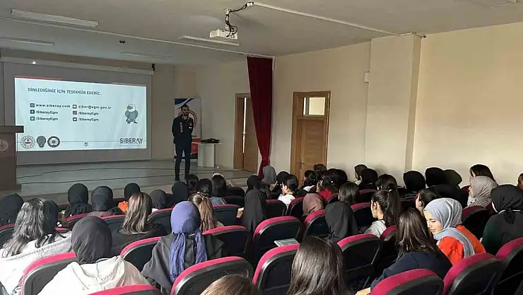 Ağrı'da siber suçlara yönelik eğitim veriliyor