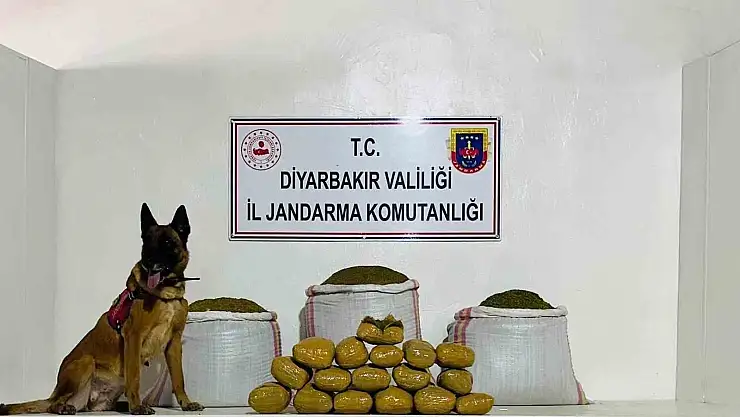 Diyarbakır'da 76 kilo toz esrar ele geçirildi