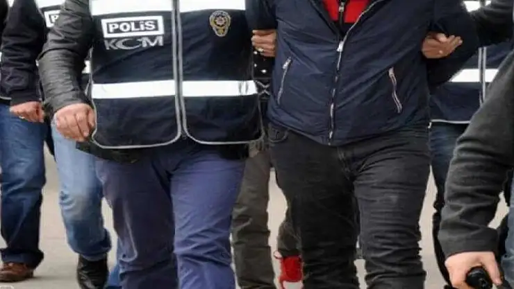 28 ildeki FETÖ operasyonunda 14 tukuklama