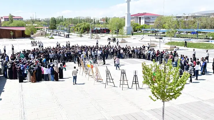 Van'da İsrail'e yönelik protesto eylemleri devam ediyor