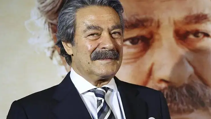 Kadir İnanır acil bir şekilde tekrar hastaneye kaldırıldı