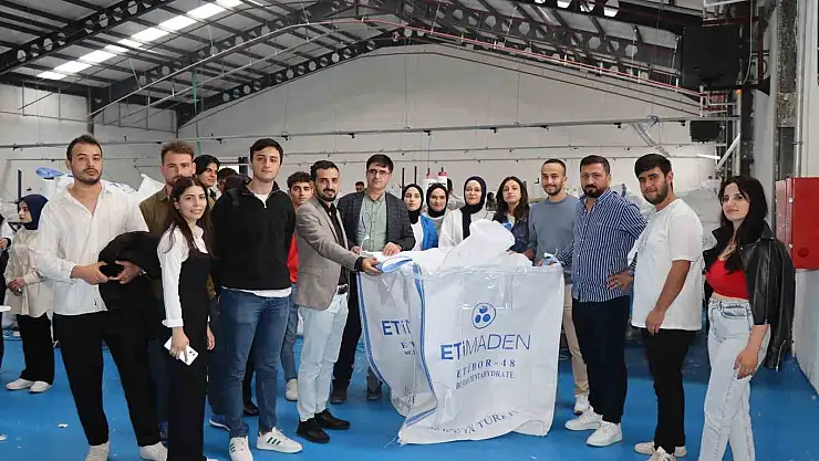 Erzurum'da öğrenciler derste öğrendiklerini sahada gördüler