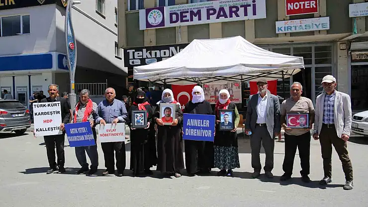 Muşu annelerin evlat nöbeti sürüyor