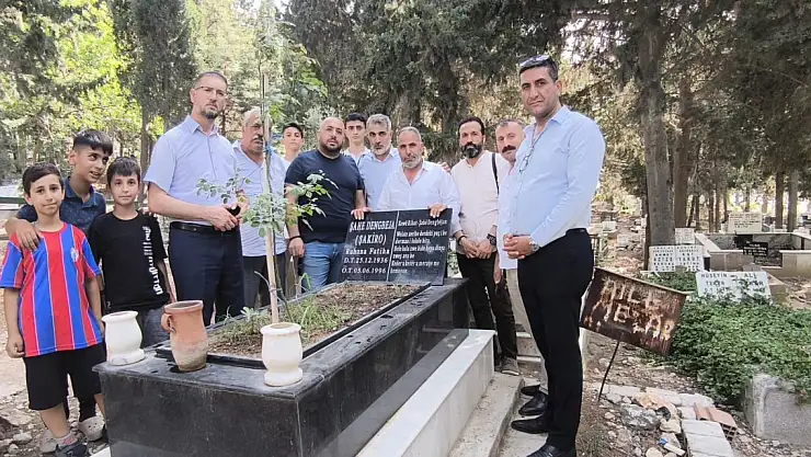 Şakiro Mezarı başında anıldı