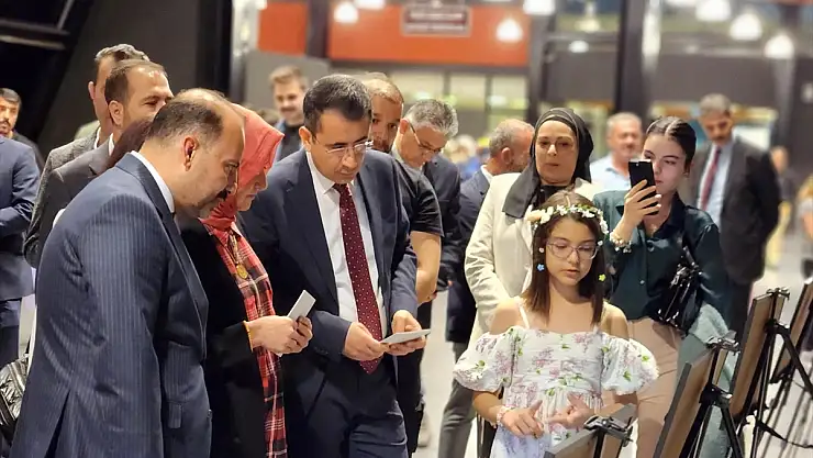 Van'da Çocuk Gözüyle İklim Değişikliği sergisi