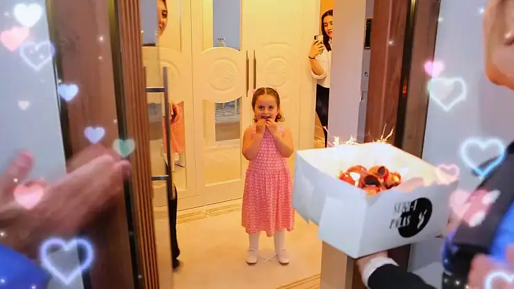 Erzurum'da babası şehit olan minik Gökçe'ye sürpriz doğum günü