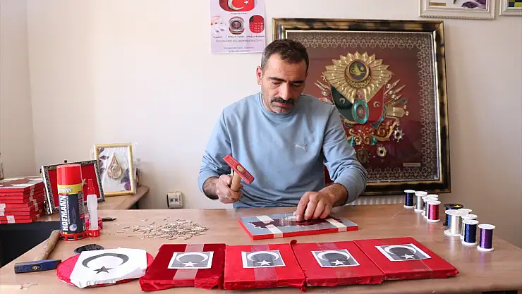 Erzurumlu filografi sanatçısı gelirinin yarısını şehit ailelerine bağışlıyor