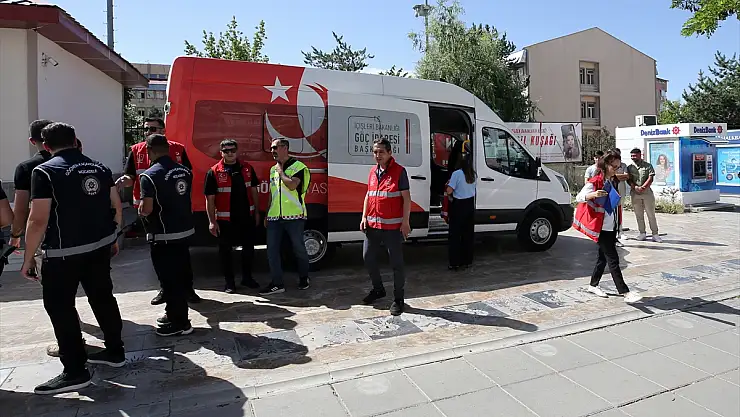Muş'ta mobil göç noktası aracı hizmete başladı