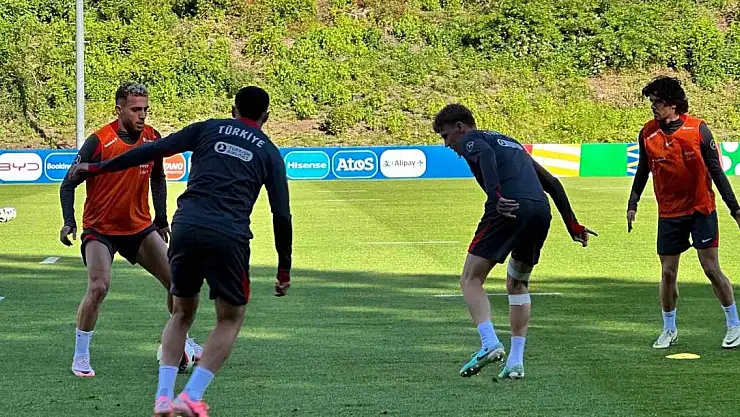 A Milli Futbol Takımı, Gürcistan maçının hazırlıklarını sürdürdü