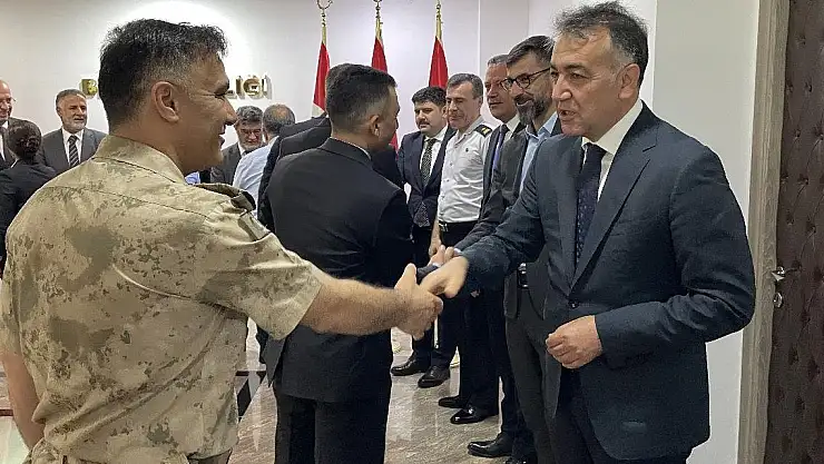 Bitlis'te bayramlaşma programı düzenlendi