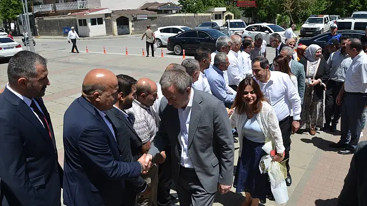 Muş'ta DEM Parti Eş Genel Başkanı Bakırhan, bayramlaşma programına katıldı