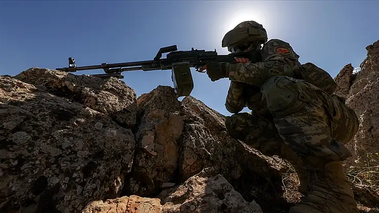 Irak'ın kuzeyinde 5 terörist etkisiz hale getirildi