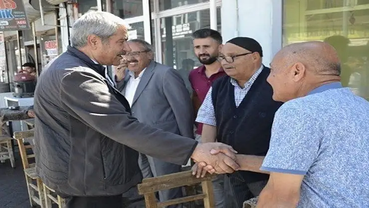 Başkan Taşkın: Çalınmadık kapı sıkılmadık el bırakmayacağız