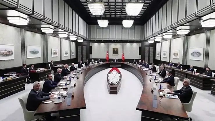 17 Temmuz Perşembe kabine toplantısı kararları neler? Kabine toplantısı bitti mi?