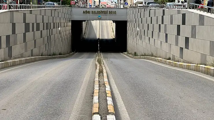 Ağrı'da alt geçit tartışmaları