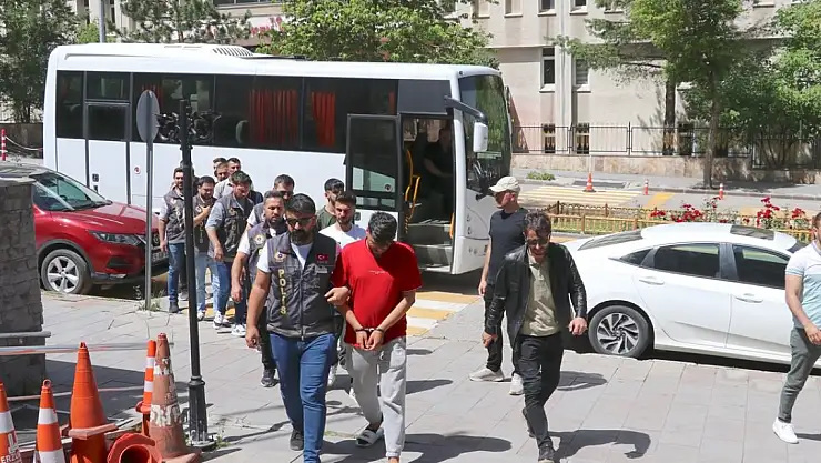 Erzurum merkezli dolandırıcılık operasyonunda 6 zanlı tutuklandı